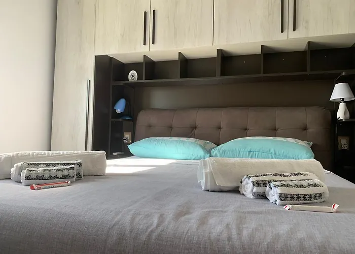 Il Casello Parcheggio Gratuito Villa
